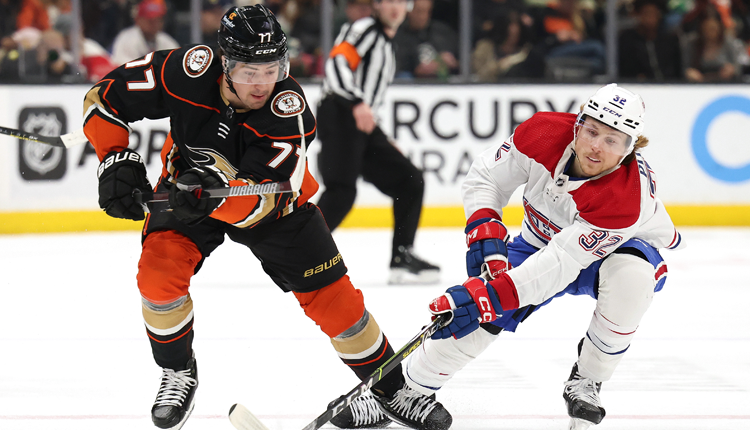 The Ducks and Canadiens battle it out on the ice